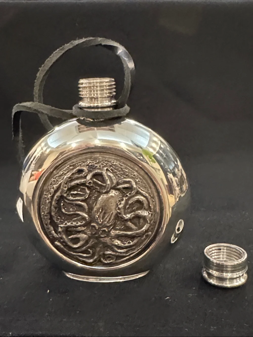 NIB Singletree Octopus Emblem Fine Pewter Flask Necklace - Silver
